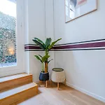 Cia - Spacious Duplex, Grands Boulevards Apartament *