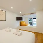 Cia - Spacious Duplex, Grands Boulevards Apartament *