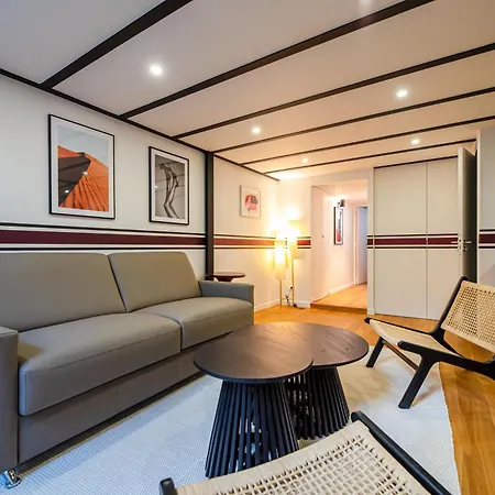 Cia - Spacious Duplex, Grands Boulevards Paryż