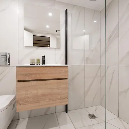 Cia - Spacious Duplex, Grands Boulevards