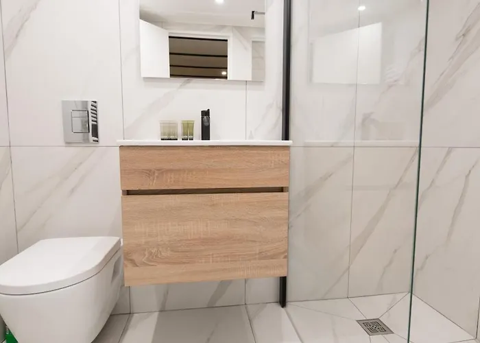 Cia - Spacious Duplex, Grands Boulevards דירה פריז