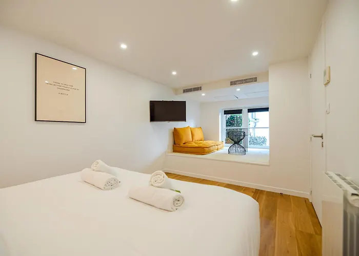 Cia - Spacious Duplex, Grands Boulevards Lejlighed *