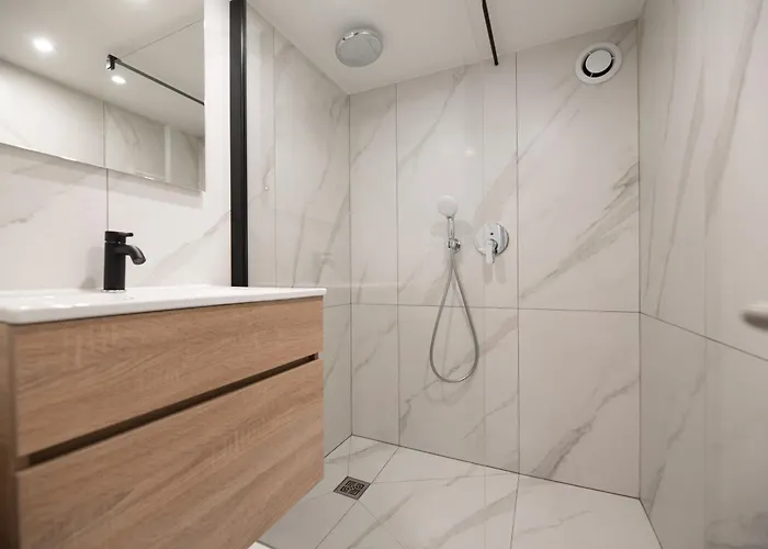 Cia - Spacious Duplex, Grands Boulevards