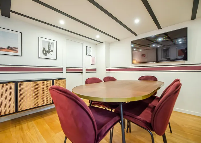 Lägenhet Cia - Spacious Duplex, Grands Boulevards